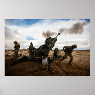 Poster Fuzileiros navais Disparam com o M777-A2 Howitzer
