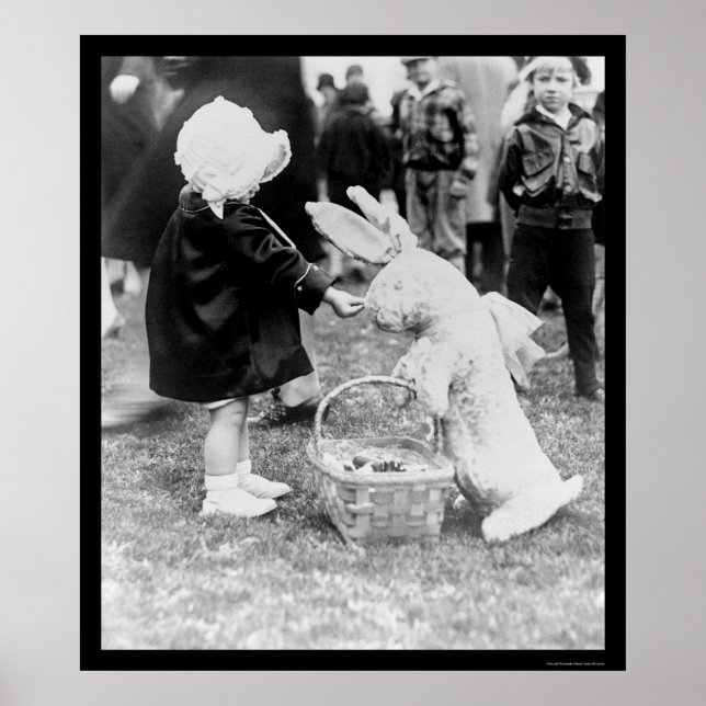 Pôster Garota alimentando o coelho da Páscoa em 1929 (Frente)