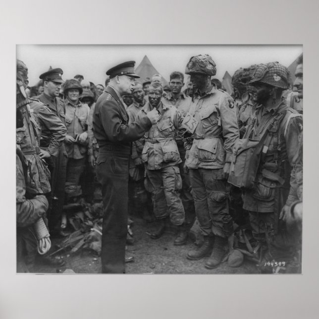 Pôster General Dwight D. Eisenhower com Paraquedistas (Frente)