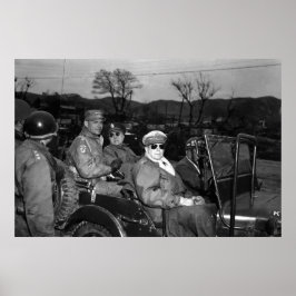 Pôster General MacArthur e funcionarios