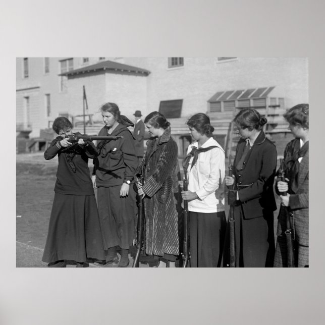 Pôster Girls Rifle Team, 1916 (Frente)