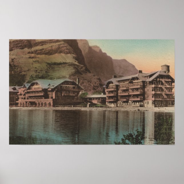 Pôster Glacier, MT - Vista do Hotel "Muitos Glaciares" (Frente)