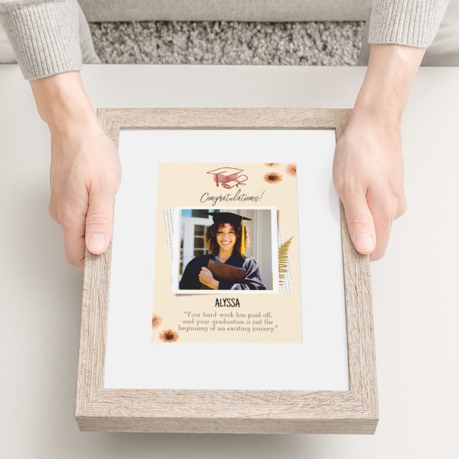 Poster Graduação de papel de vinheta castanha simples (Criador carregado)