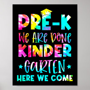Poster Graduação Tie Dye Kindergarten Aqui Vamos