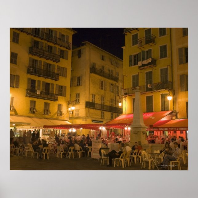 Pôster Group of people sitting at a sidewalk cafe, (Frente)