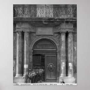 Poster Grupo de estudantes que saem do Hotel de Ville