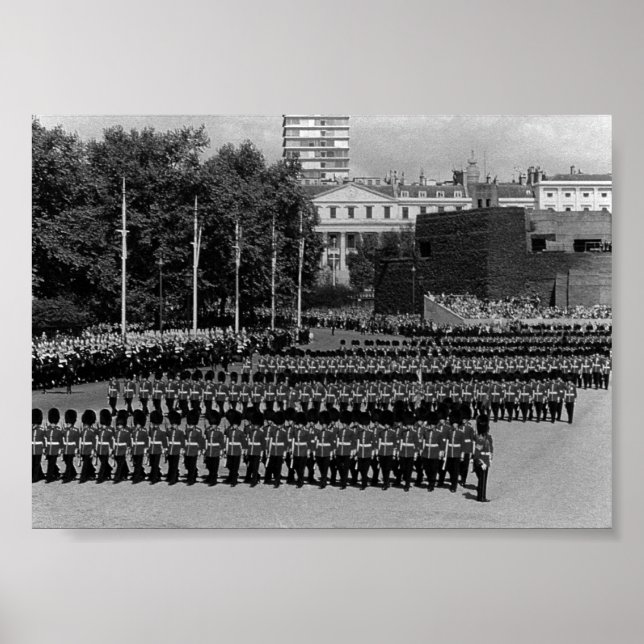 Poster Guarda da Inglaterra antiga marchando em ritmo len (Frente)