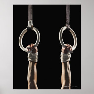Pôster Gymnast que balança dos anéis 2