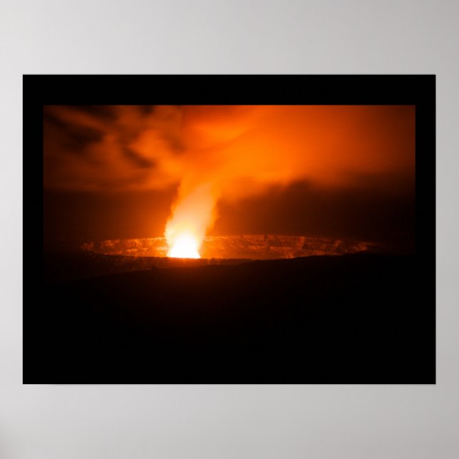 Poster Halema`uma`u Crater at Night (Frente)