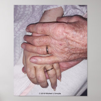 POSTER HANDS IN LOVE