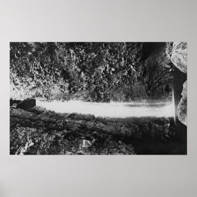 Pôster Hauula, HI - Sagradas Quedas, Perto de Cooper Ranc (Frente)