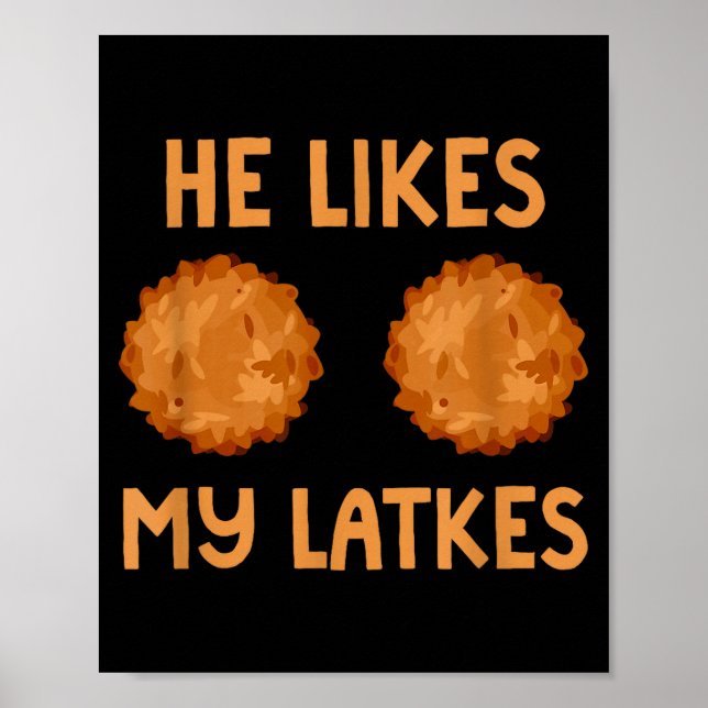 Poster He Likes My Latkes Hanukkah Couple Matching Jewish (Frente)