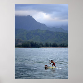 Poster Homem e Cachorro em Paddleboard na Baía de Hanalei