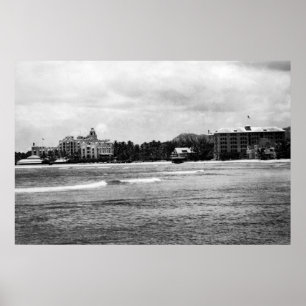 Pôster Honolulu, HA - Vista de Moana & Royal Hawaiian
