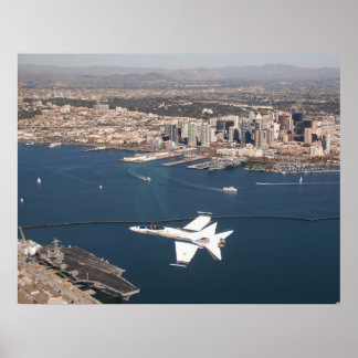 Poster Hornet sobre San Diego