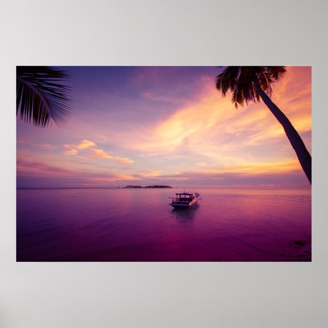 Poster Ilha tropical no pôr do sol com um barco (Frente)