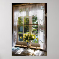 Janela com cortina de renda e tulipas