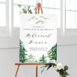 Poster Janto de ensaio Watercolor Woodland Boas-vindas<br><div class="desc">Tema da floresta: sinal de boas-vindas do janto com aquarelas verdes e montanhas. Este sinal de boas-vindas é perfeito para jantadas de ensaio de primavera,  outono e inverno. Isso também será perfeito para casamentos temáticos de florestas e florestas. Itens correspondentes estão disponíveis.</div>