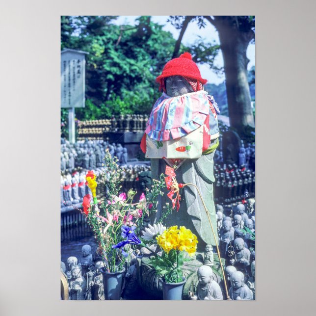 Poster Jizo monk statue with bib and hat (Frente)