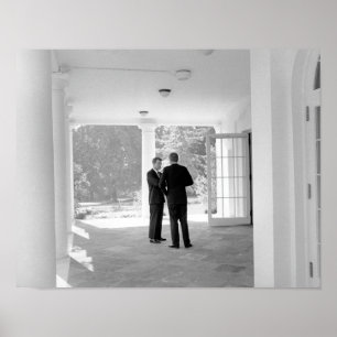 Poster John e Robert Kennedy fora da Casa Branca