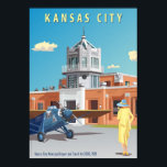 Poster Kansas City Airport Art Deco<br><div class="desc">Projetado pela artista de aviação Rosie Louise em 2010,  este é um design contemporâneo NÃO é um velho poster reproduzido por um não-artista. Isto mostra o antigo e demolido Aeroporto de Kansas City nos anos 20 em sua glória Art Deco. A aeronave representada é uma Viagem Air 5000</div>
