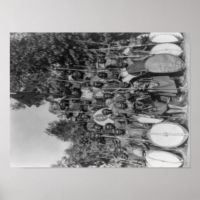 Poster Kavirondos with Spears and Shields Photograph (Frente)
