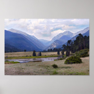 Poster Lago sheep, parque nacional de montanha rochosa,