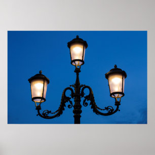 Poster Lâmpada acesa à noite, Veneza
