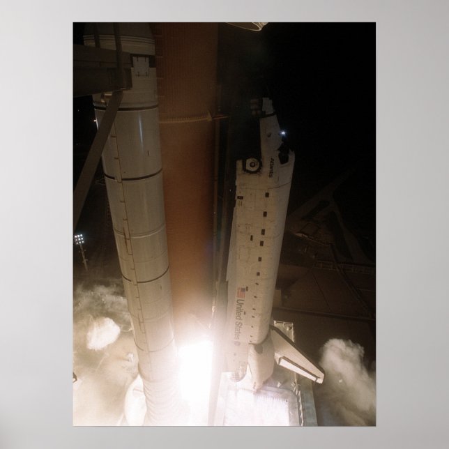 Pôster Lançamento do Shuttle Atlantis (STS-104) (Frente)