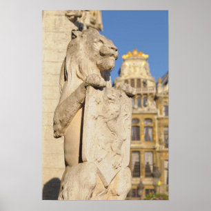 Poster Leão guardião na entrada da prefeitura medieval
