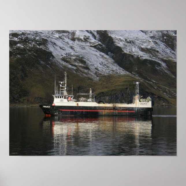 Poster Legacy, Fishing Trawler in Dutch Harbor, Alaska (Frente)