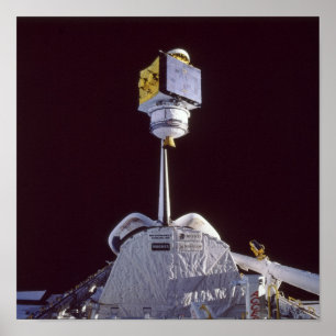 Pôster Libertação do satélite SATCOM KU-2 da Atlantis