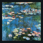 Pôster Lírios de Claude Monet, Impressionismo venenoso<br><div class="desc">Waterlily (1914), de Claude Monet, é uma pintura impressionista de arte natural. Uma das muitas variações das pinturas florais de lírio-d'água que Monet pintou pelo lago em seu jardim floral em Giverny, França. Sobre o artista: Claude Monet (1840-1926) foi o fundador do movimento de pintura impressionista francês, com a maioria...</div>