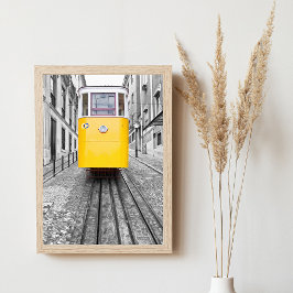 Poster Lisboa Elevador da Glória Bonde Amarelo. Foto P&B