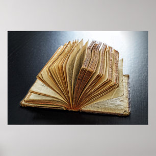 Pôster Livro antigo com iluminação posterior