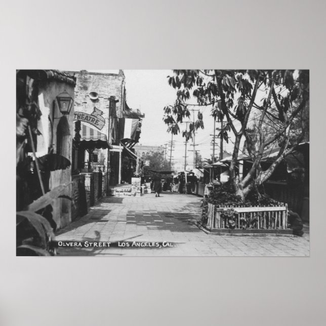 Pôster Los Angeles, CA View of Olvera Street (Frente)