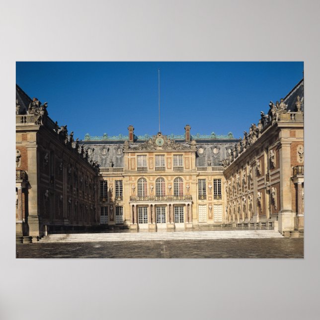 Poster Louis XIII Courtyard (Frente)