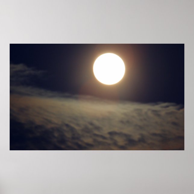 Poster Lua cheia brilhante com nuvens (Frente)
