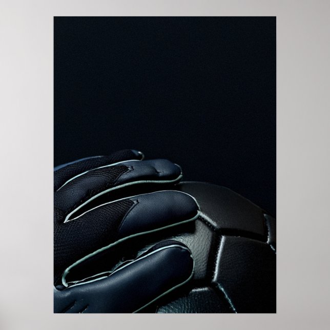 Poster Luvas de Goleiro Sombrio Dramático Close Up (Frente)