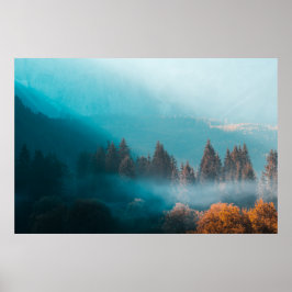 Poster Luz brilhante sobre a floresta de outono nebulosa