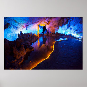 Pôster Luzes na Caverna da Flauta de Junco, China