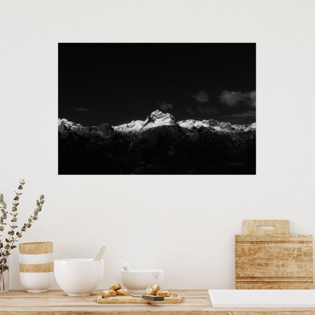 Poster Majestoso monte Triglav em preto e branco (Cozinha)