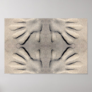 Pôster Mãos nas areias