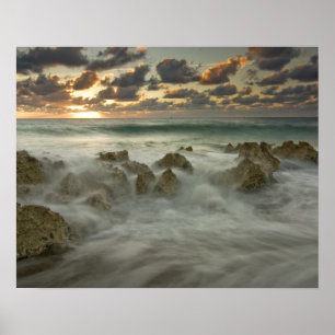 Pôster Mar do Caribe, Ilhas Cayman. Ondas batendo 3