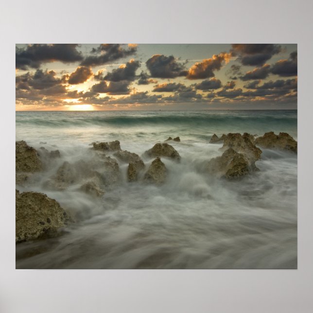 Pôster Mar do Caribe, Ilhas Cayman. Ondas batendo 3 (Frente)