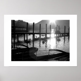 Poster Margem do Derwentwater ao Crepúsculo: Lake Distric