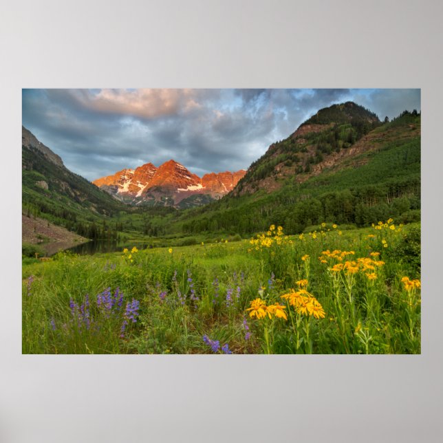 Pôster Maroon Bells Refletidas no Lago Maroon Tranquilo (Frente)