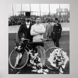 Poster Maurice Garin Vencedor Paris-Roubaix 1898 Cor Verm