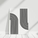 Poster Meio século-Arte Negra e Branca Moderna<br><div class="desc">Eleve seu espaço com o elegante e sofisticado apelo deste Meio século de Arte Moderna, Preta e Branca, Abstrato. Esta peça incorpora a essência da design moderna do século médio, combinando minimalismo com contrastes ousados e marcantes que certamente chamam a atenção. O poster apresenta uma composição abstrato de formas geométricas...</div>