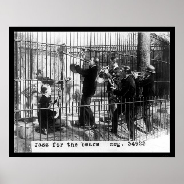 Poster Men Playing Jazz Music by a Polar Bear 1924 (Frente)